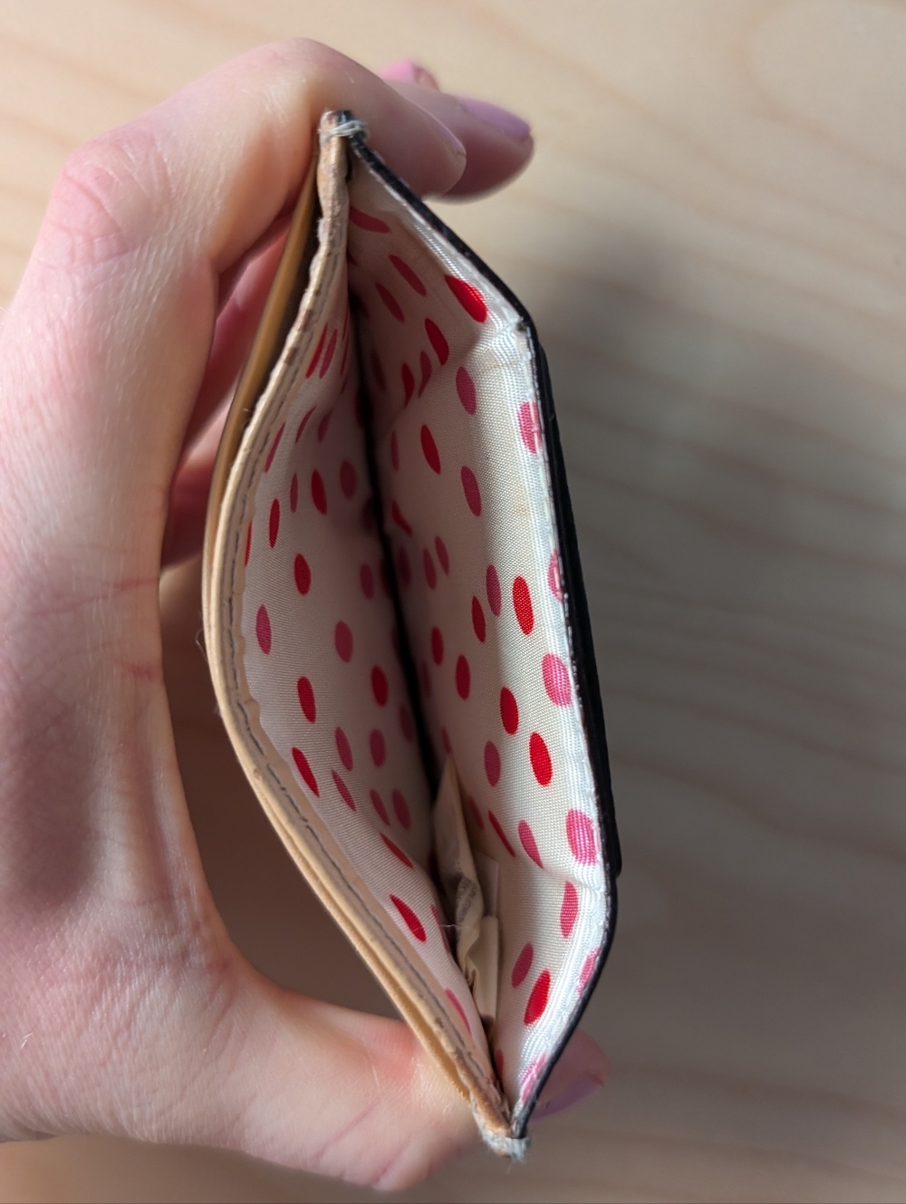 KATE SPADE Card Wallet - Picture 3 of 3
